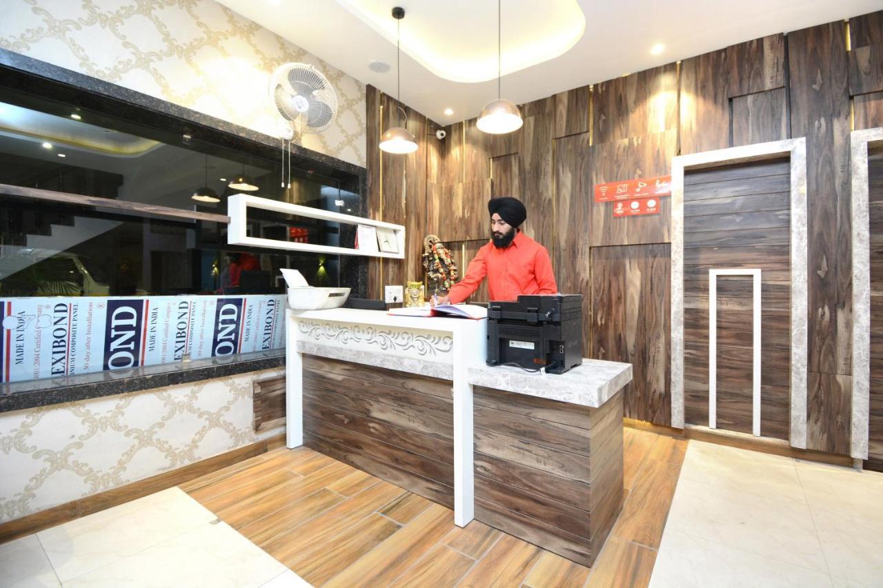 Hotel Ricky International Amritsar Eksteriør bilde